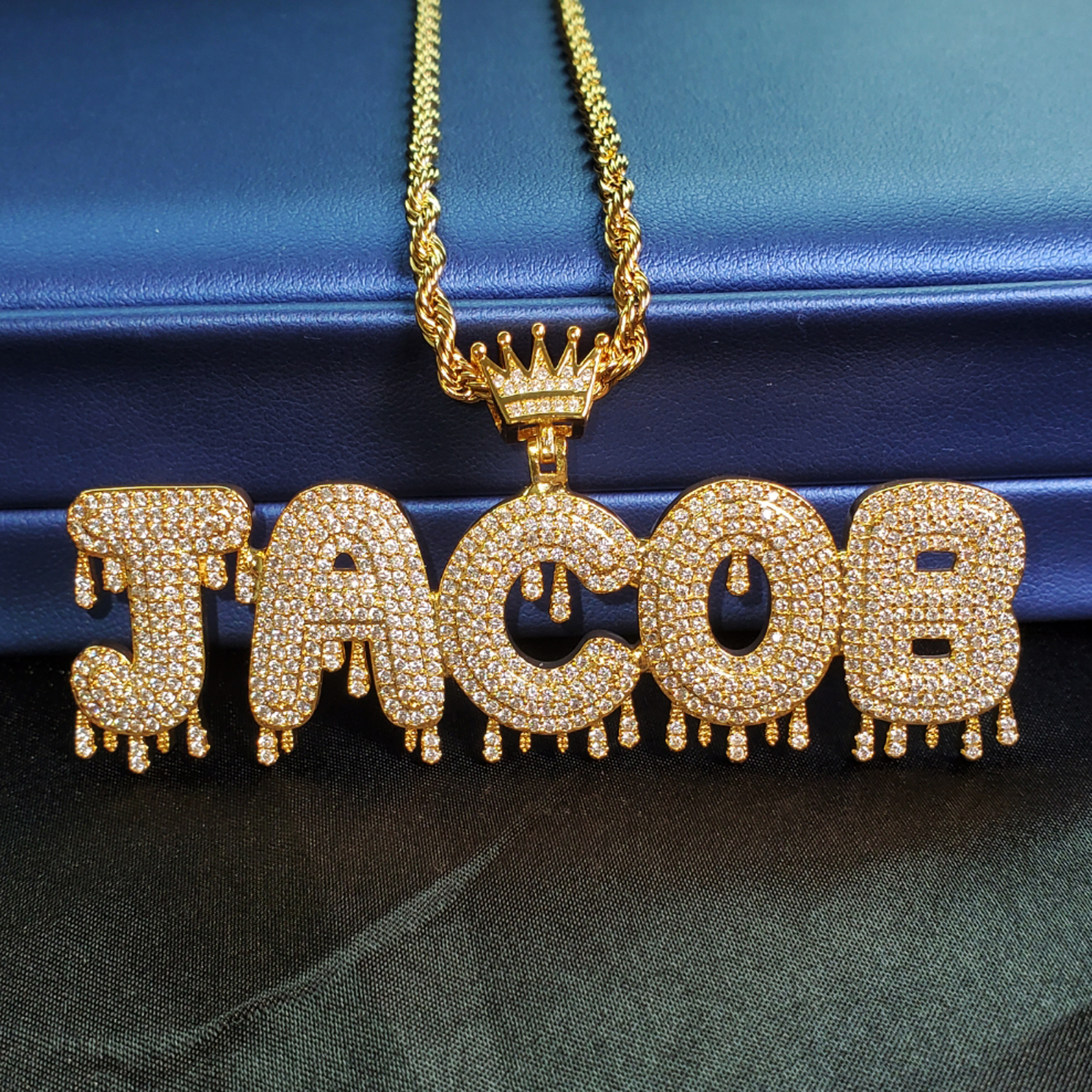 Grandbling Crowned Drip Letter - Street Fashion Necklace incelemesi ve fiyatı
