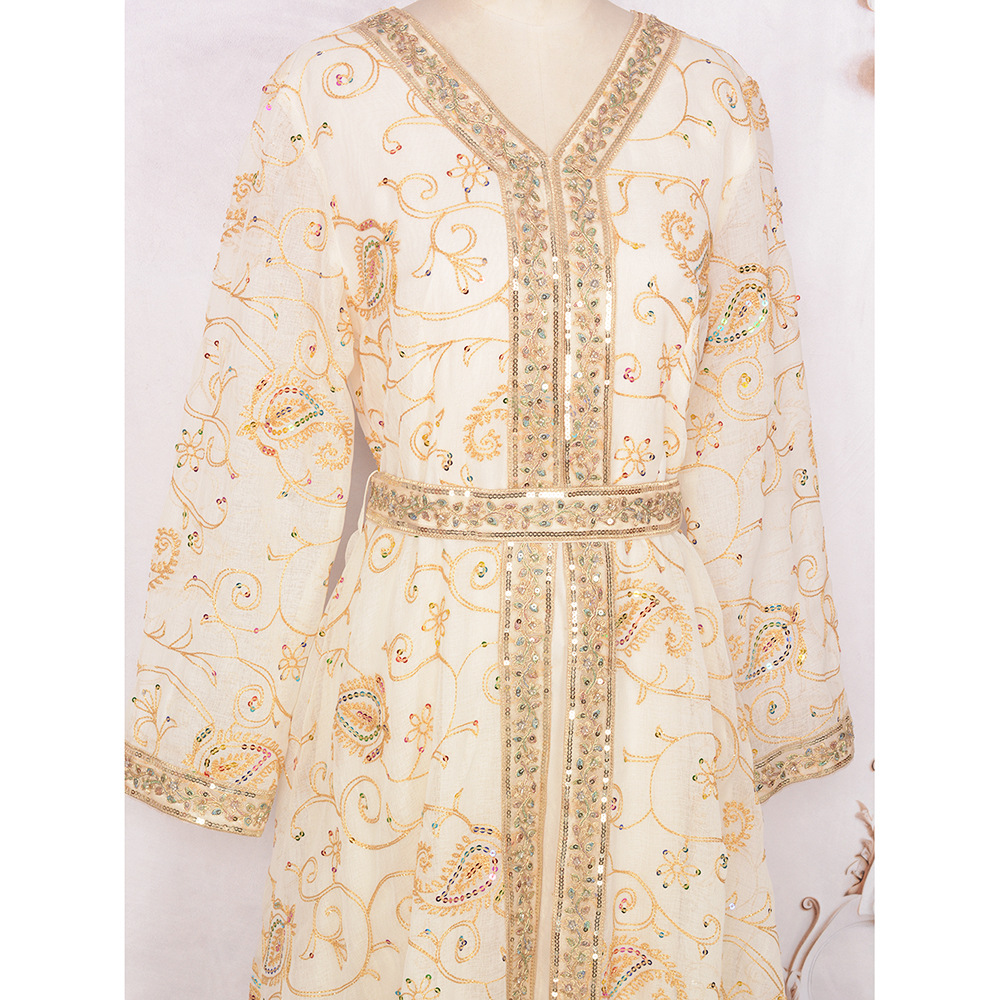 Muslim Arab Dubai Embroidered  - Street Fashion Dubai incelemesi ve fiyatı